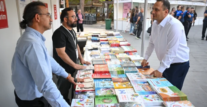 Bornova’da Edebiyat Rüzgarı