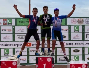 Büyükşehir’in Pedalları Türkiye Şampiyonası’nda Madalyaları Topladı