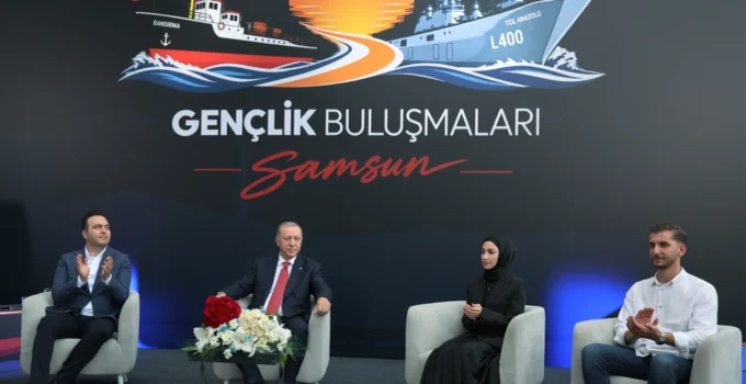 Cumhurbaşkanı Erdoğan: Geleceğin Türkiyesi'Ni Gençler Hazırlayacak
