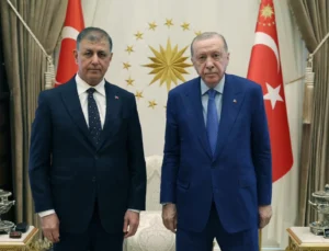 İzmir Büyükşehir Belediye Başkanı Cemil Tugay, Külliye'De