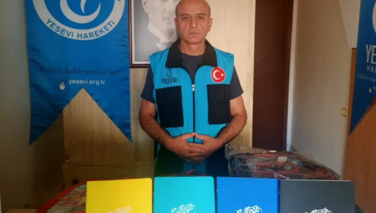 Edirne Yesevi Hareketi’nden Öğrencilere Çanta Ve Kırtasiye Desteği