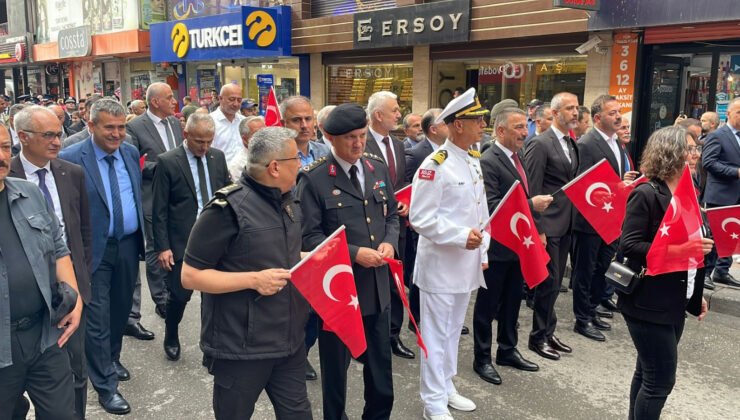 Gaziler Günü’nde Zonguldak’ta kortej yürüyüşü yapıldı