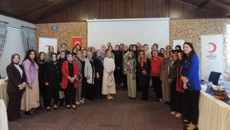Kızılay Kadın Erzurum’un Yeni Yönetiminden Istişare Buluşması