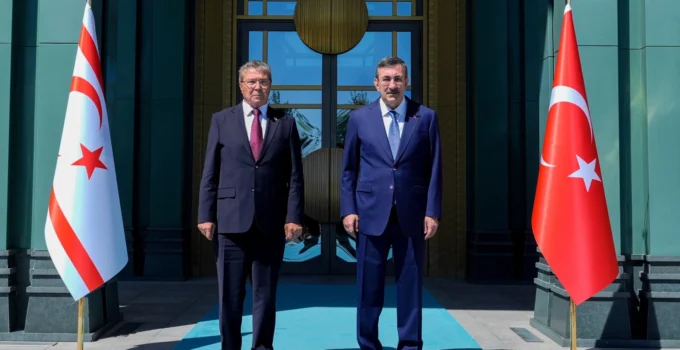 Kktc Başbakanı Ünal Üstel Külliye'De… Girne'De Arama Kurtarma Çalışmaları Titizlikle Sürüyor
