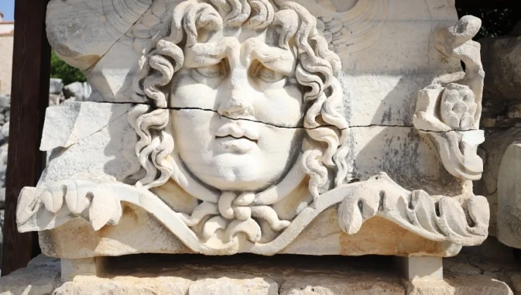 Medusa’nın Antik Dünyadaki Gizemli Rolü… Medusa’nın Binlerce Yıllık Koruyucu Sırrı