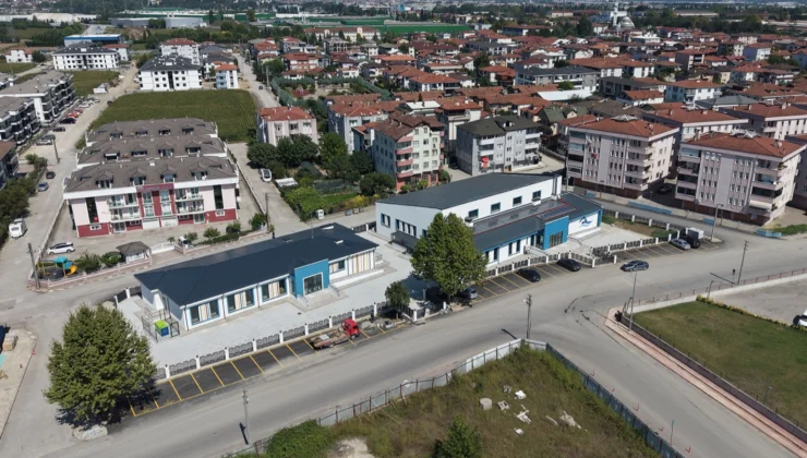 Sakarya Arifiye’de Gençlik Merkezi Ve Yüzme Havuzu Tanıtıldı