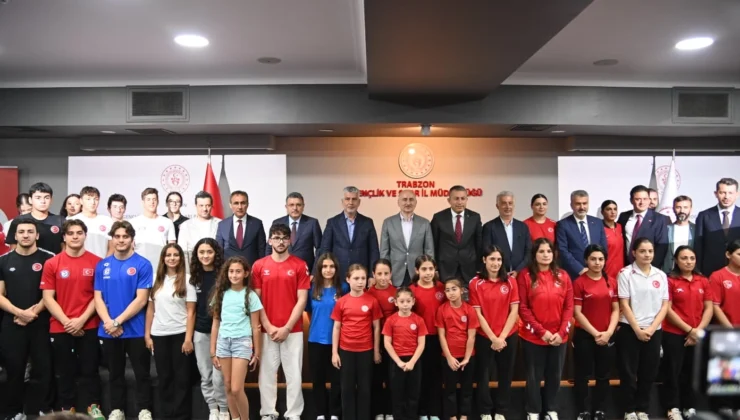 Balıkesir’de Gençler Denizle Buluşuyor