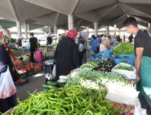 Yerli Ürün Pazarı, Üretici Ile Tüketiciyi Doğrudan Buluşturuyor