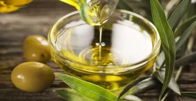 Kalp Dostu Zeytinyağı… Günde Ne Kadar Tüketilmeli?