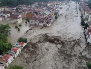 Uzmandan Sel Sonrası Temizlik Uyarısı: Önce Güvenliği Sağlayın