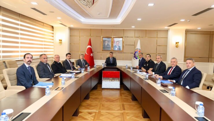 Karabük’te okul ve çevrelerinde güvenlik tedbirleri değerlendirildi.