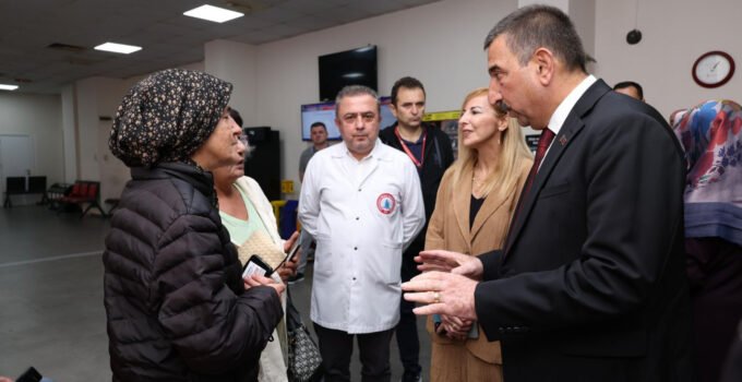 Vali Hacıbektaşoğlu’ndan maden kazasında yaralanan işçilere ziyaret