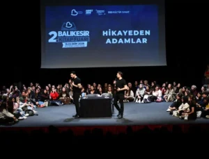 Balıkesir Kitap Fuarı'Nda 'Hi̇kâyeden Adamlar'A Yoğun Ilgi