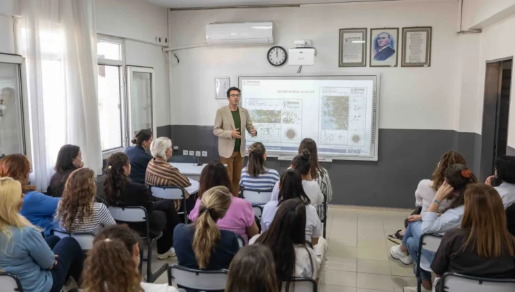 Bornova’da Geleceğin Eğitim Neferlerine Temel Afet Bilinci