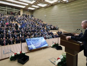 Cumhurbaşkanı Erdoğan'Dan Muhtarlara: Nifak Duvarları Örmeye Çalışanlara Karşı Teyakkuzdayız
