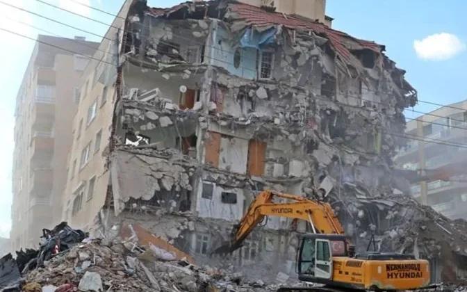 İzmir Depremi Unutmadı, Uyarılar Da Geldi