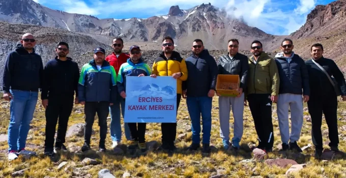 Kayseri Büyükşehir'Den Erciyes Eteklerinde Yeşil Seferberlik