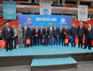 Kayseri Büyükşehir'Den Muhtarlara Özel Yemek