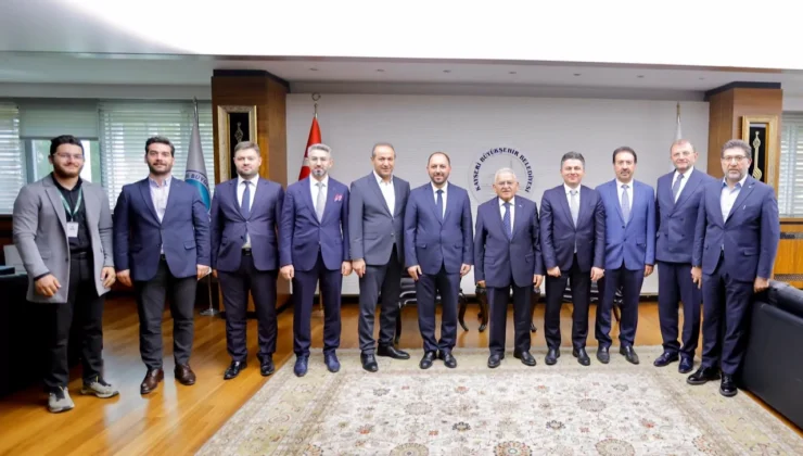 Kayseri Büyükşehir'Den Yeşilay'A Tam Destek