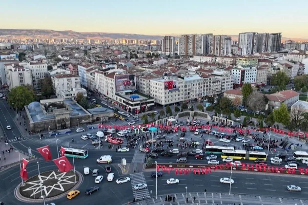 Kayseri Kocasinan'Da 'Ay Yıldız' Turu