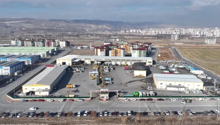 Kayseri Kocasinan'In Bakım Onarım Merkezi Sanayi Sitesi Gibi
