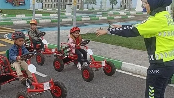 Kilis Trafik Eğitim Parkı'Nda Öğrencilere Trafik Eğitimi