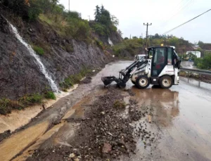 Kocaeli'De Rekor Yağışa Canla Başla Mücadele