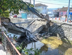 Mudanya Çekrice'Ye Büyükşehir'Den Çift Şeritli Köprü