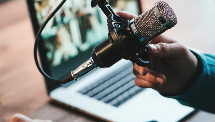 Podcastler Dinleme Alışkanlıklarını Değiştiriyor