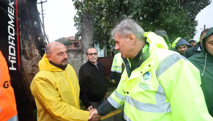 Sakarya'Da Vali Doğan Ve Başkan Alemdar Afet Bölgelerinde