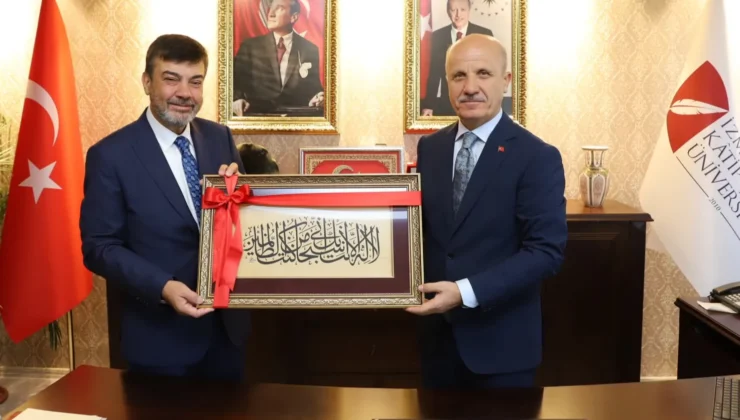 Yök Başkanı Prof. Dr. Özvar'Dan İzmir Kâtip Çelebi'Ye Ziyaret